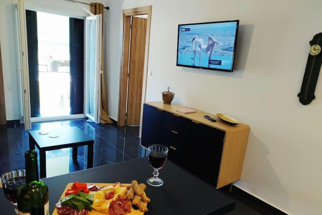 Chrysa'S Cozy Apartment Corfu  ภายนอก รูปภาพ
